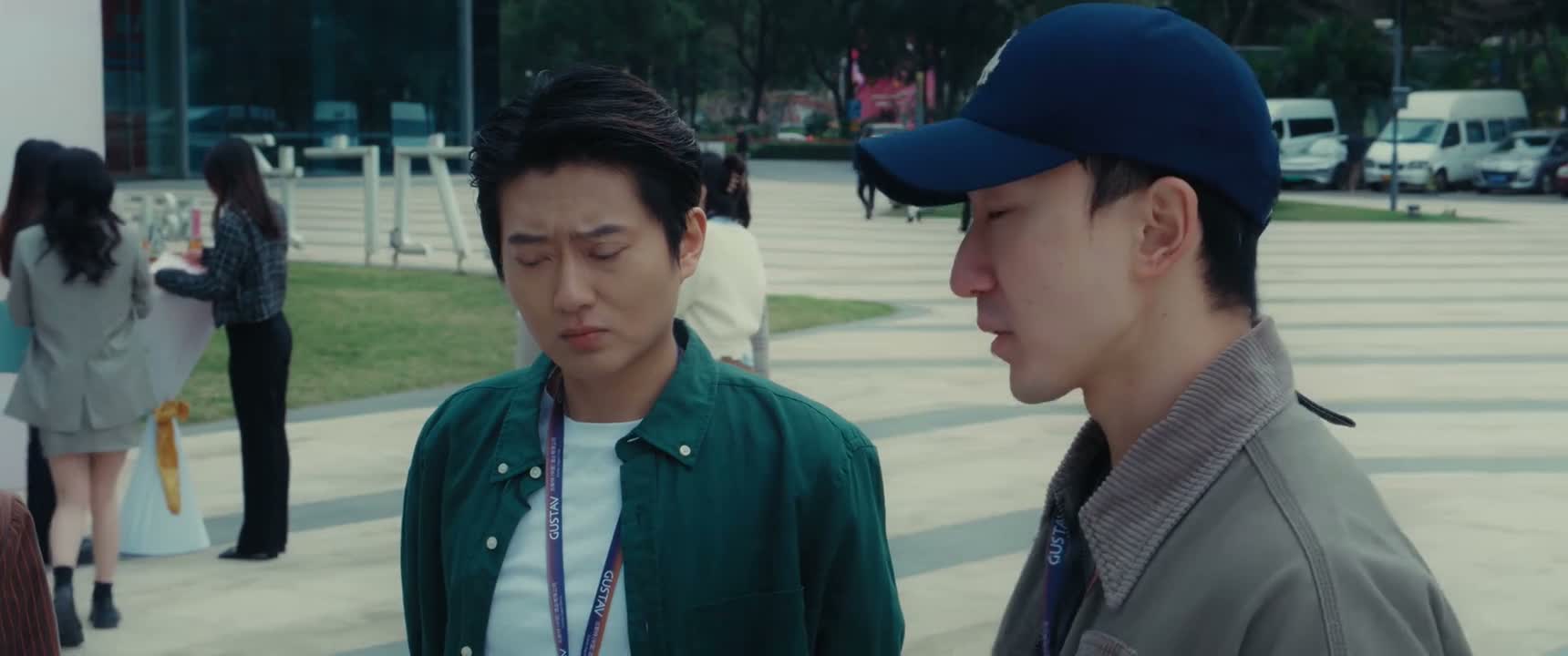 杯子要弄得漂亮 上面印上我们的标志