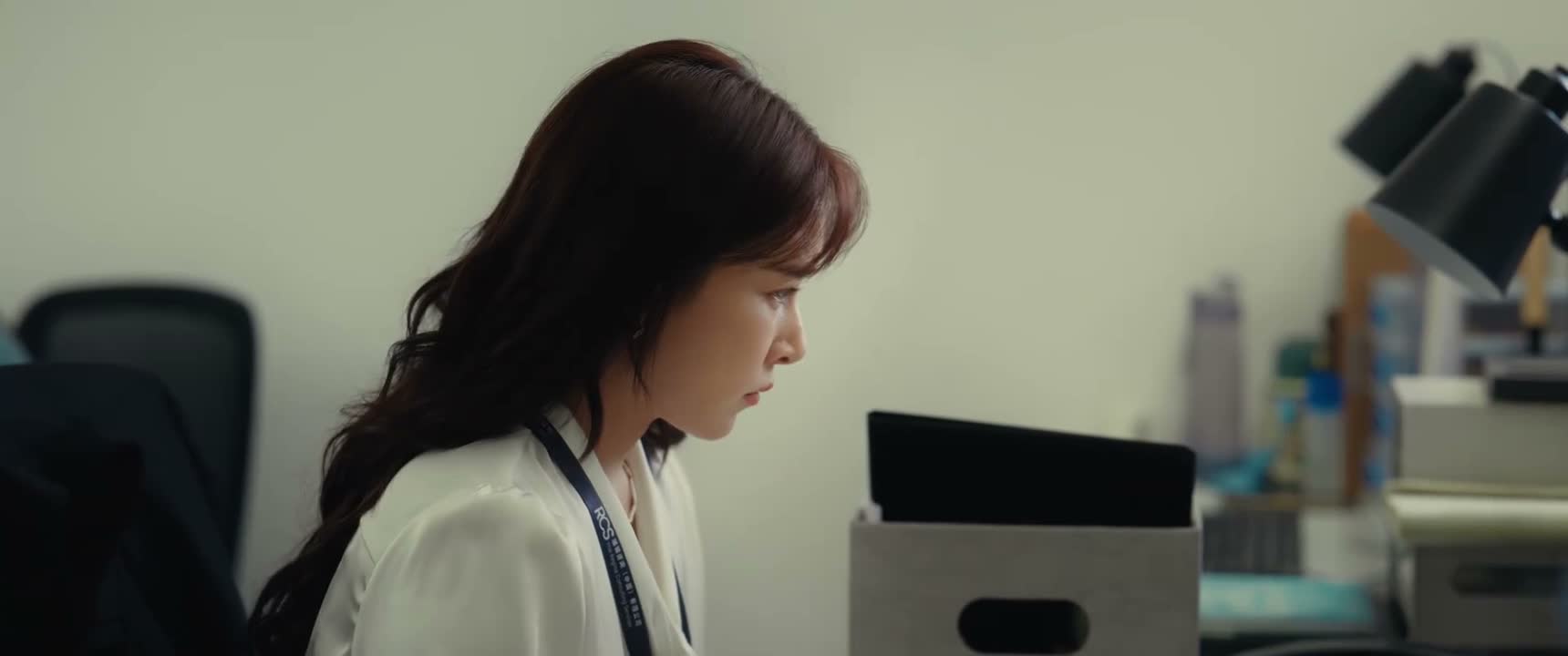 你看多年轻 对啊