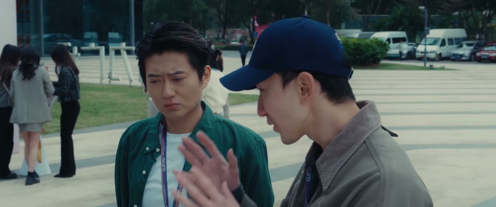 让人看到那个杯子呢 就想把它带回家接着用