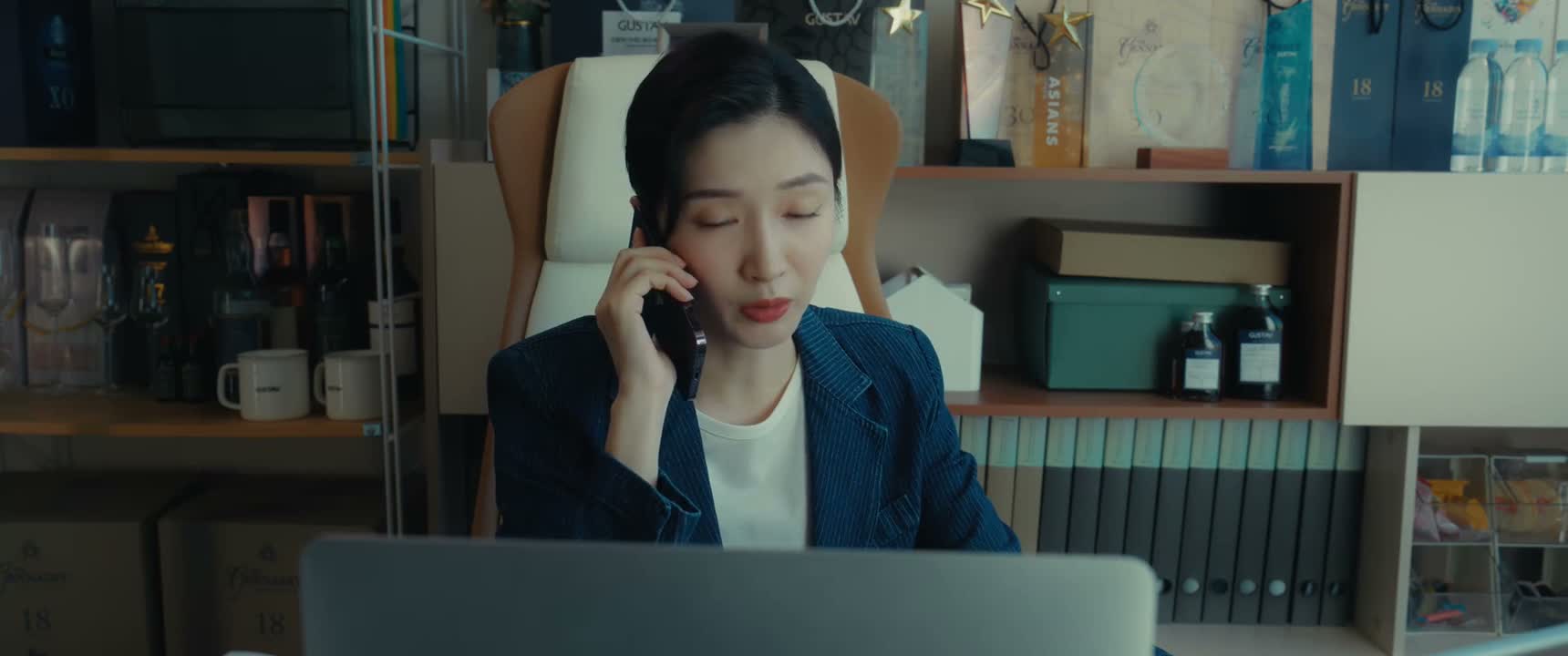 我们都改变不了 连老许都被他干掉了