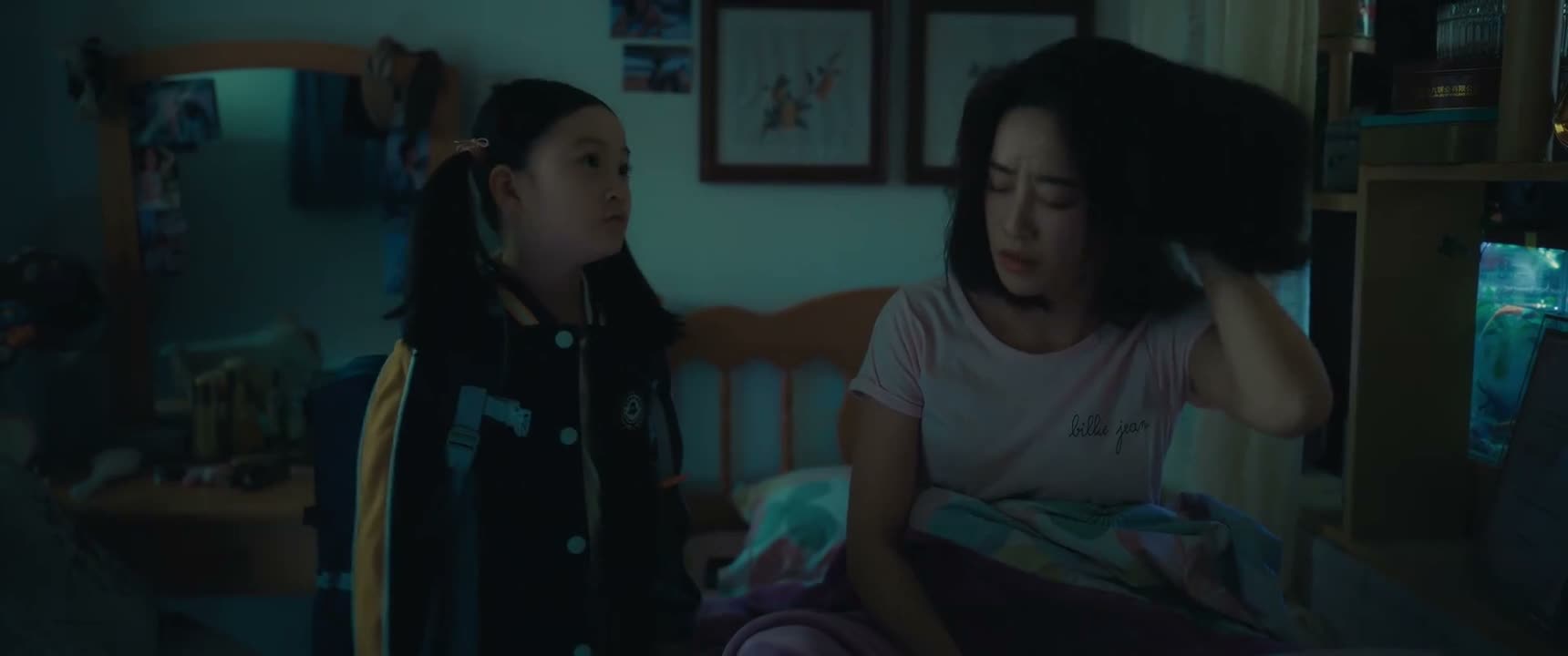 我准备跟你说完拜拜 就去上学啊