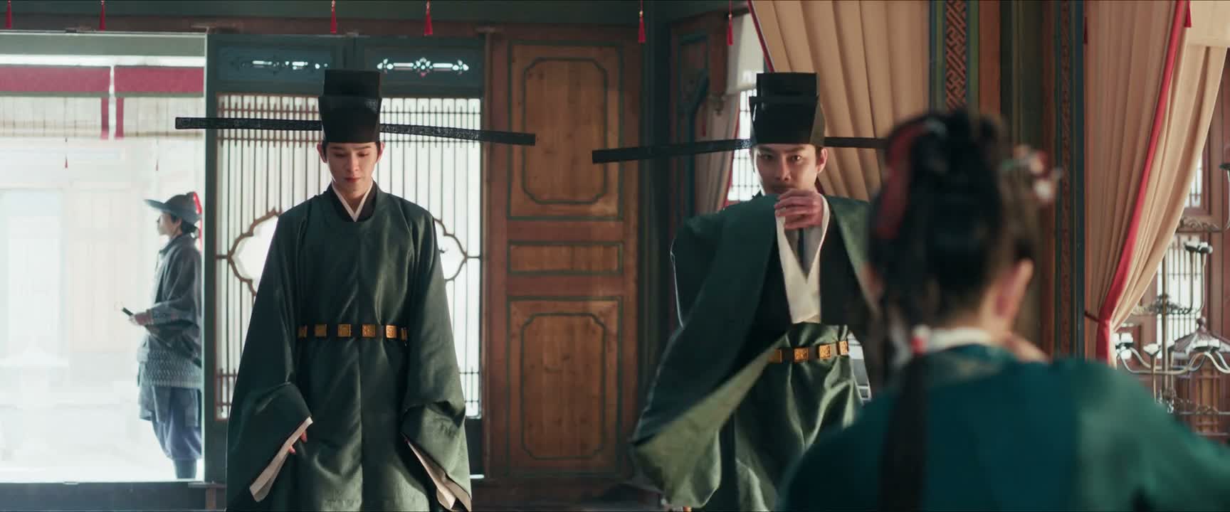 臣等先行告退