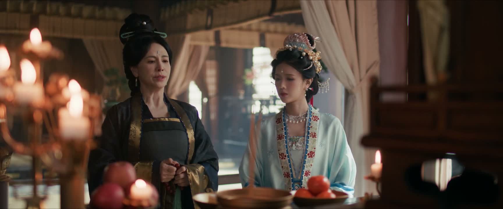 闺阁年华拖不得了