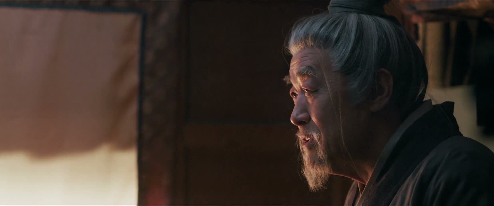 危机四伏