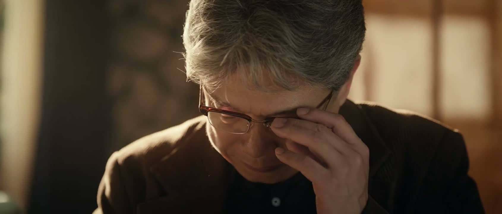 娃不说啥 我她舅呢嘛