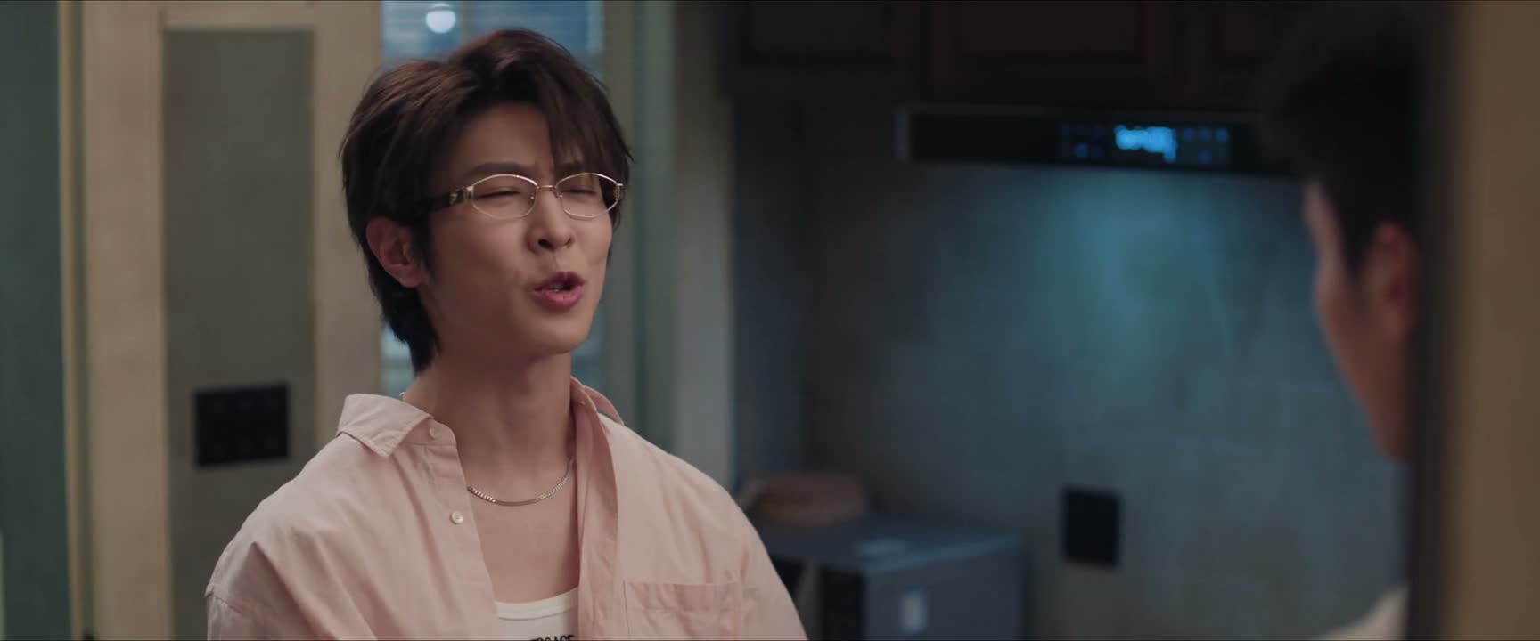 你看这就叫经典的转移话题