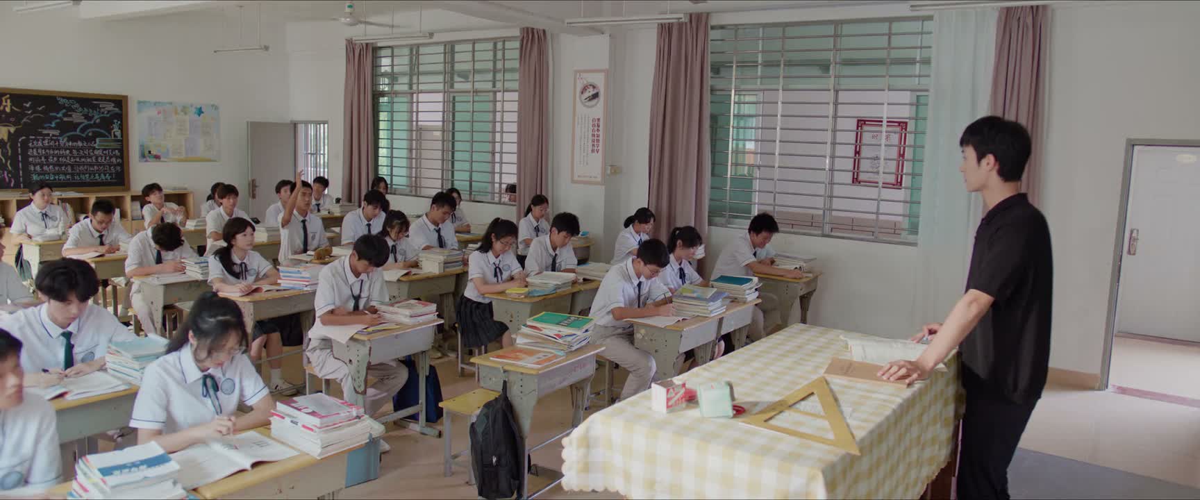 我肚子疼 想上厕所