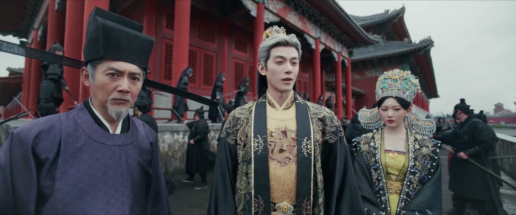 对着谁还不一定呢