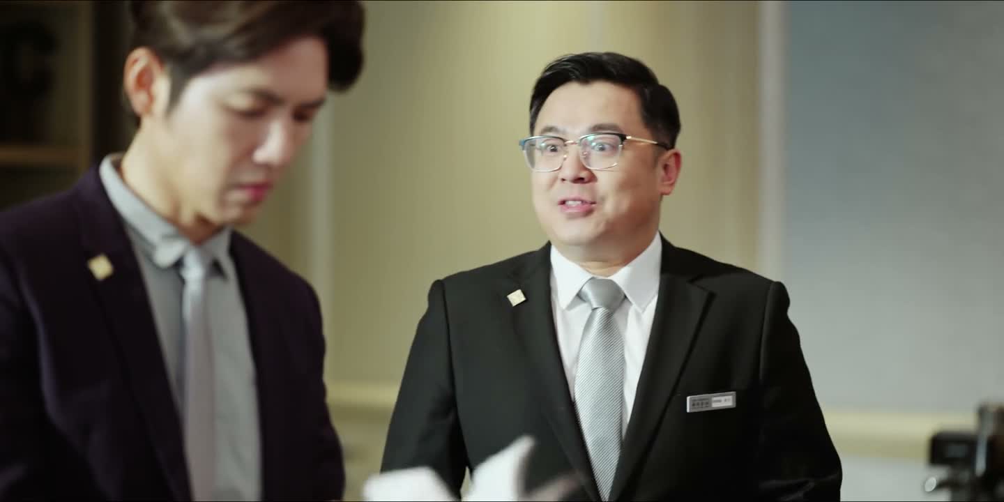 那就麻烦纪总您亲自审核过目了