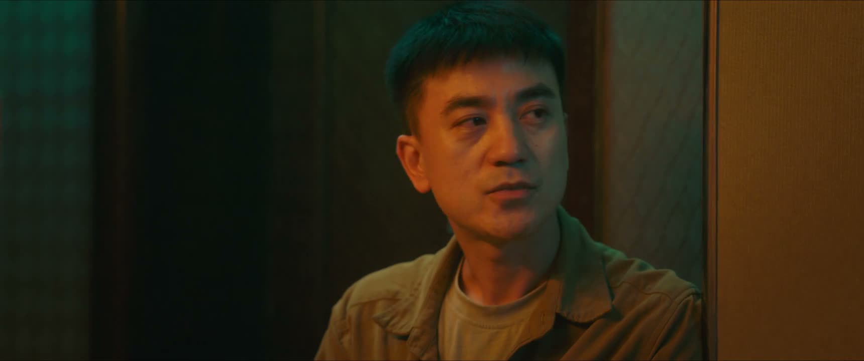 不是 她可能就是讲