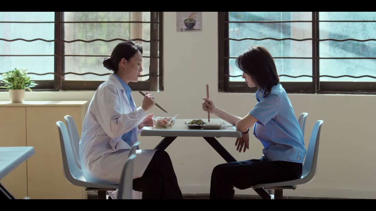 食堂的菜有这么难吃吗?