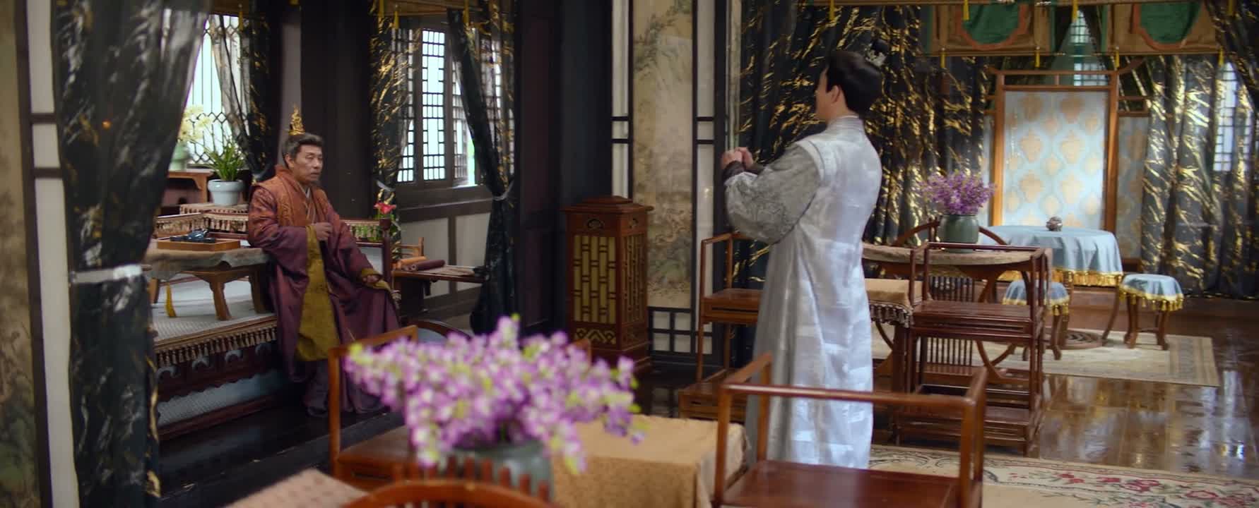 小婿让您久等了