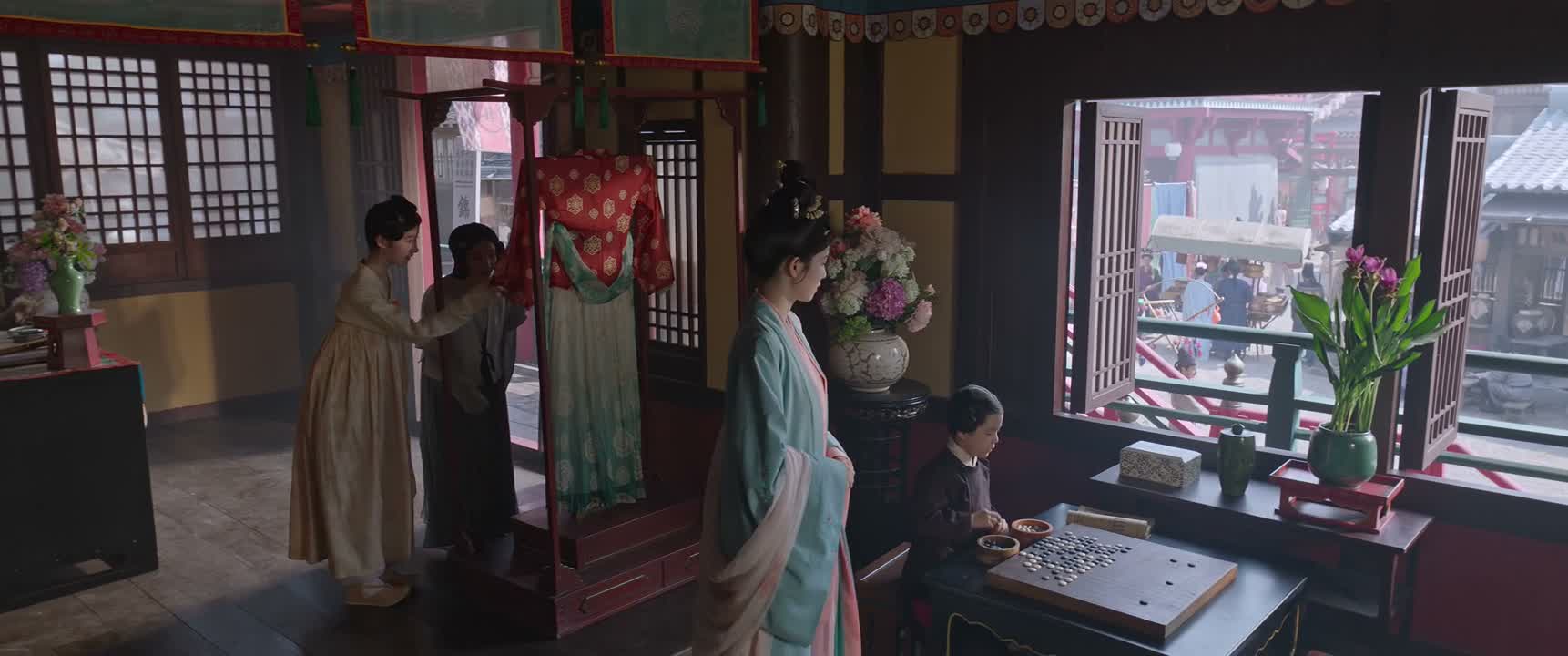 这布料 别摸脏了
