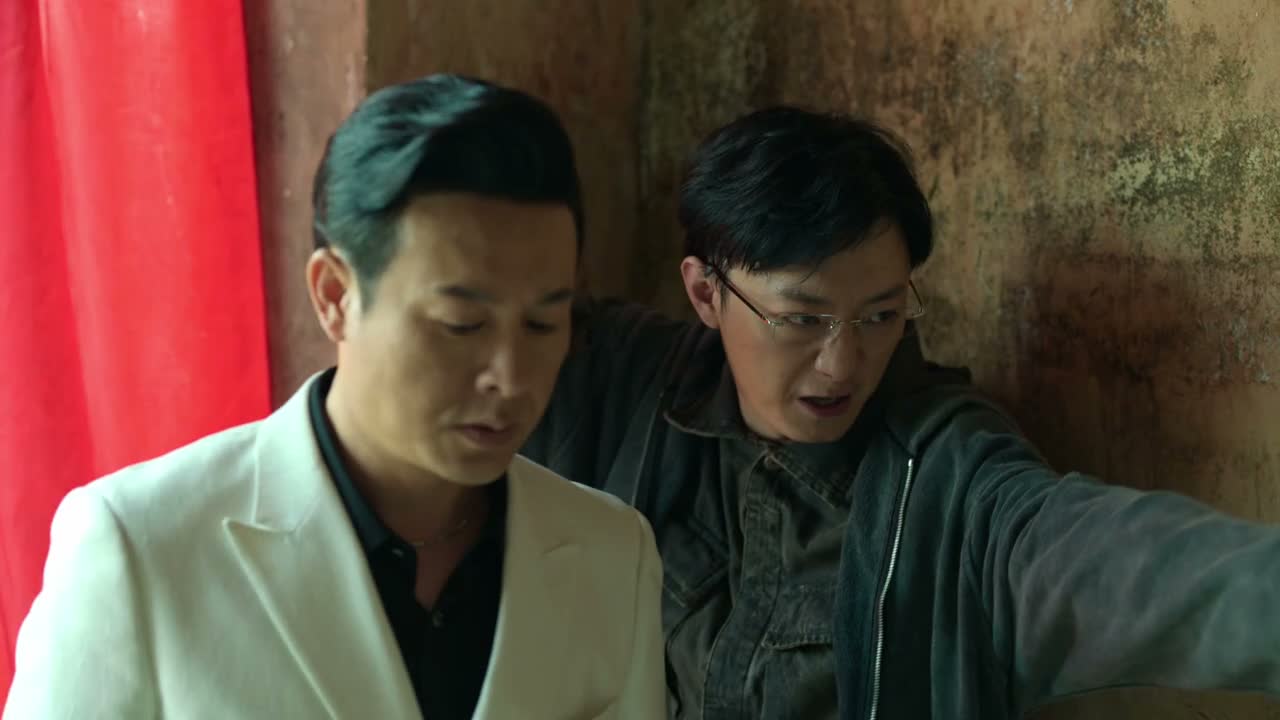 衣服撩开 撩开