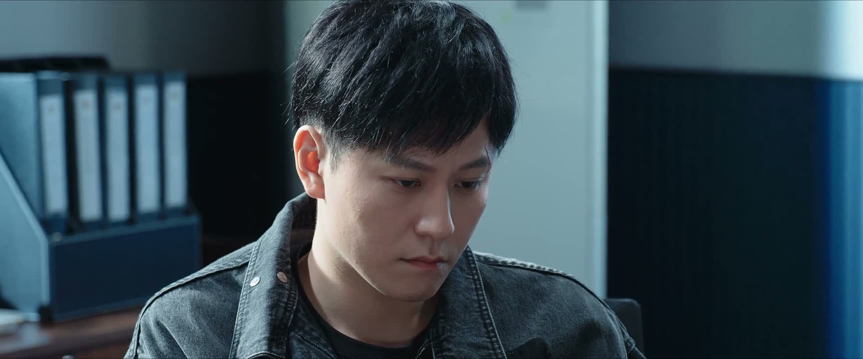 从小母亲就去世了