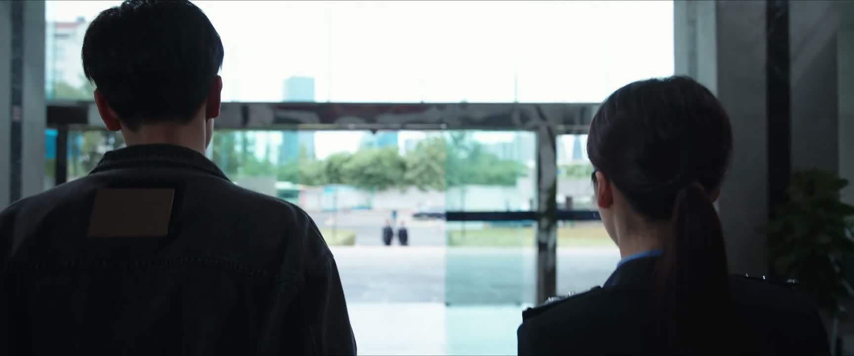 你存在银行卡里的钱 我没动