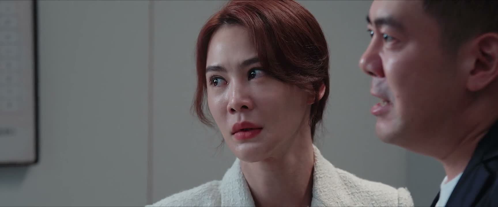 你应该比我更清楚 他为什么躺在里边吧