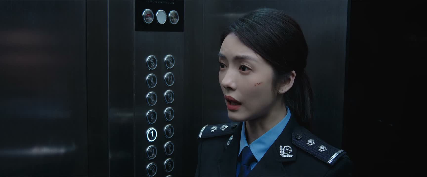 让他管着你 你有病啊 我为什么要人管着啊