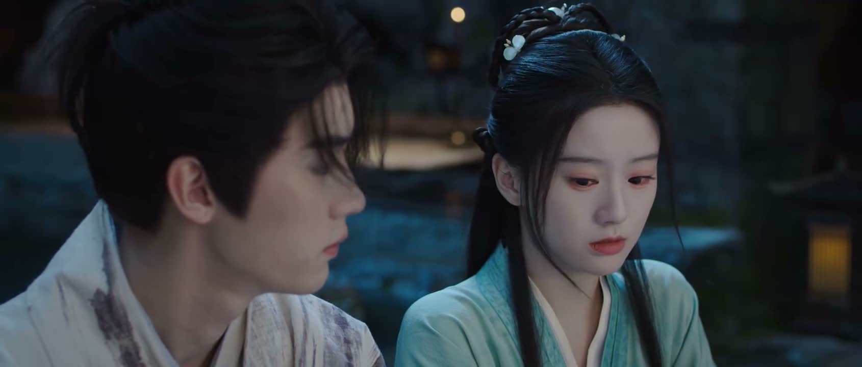 那罗女侠她