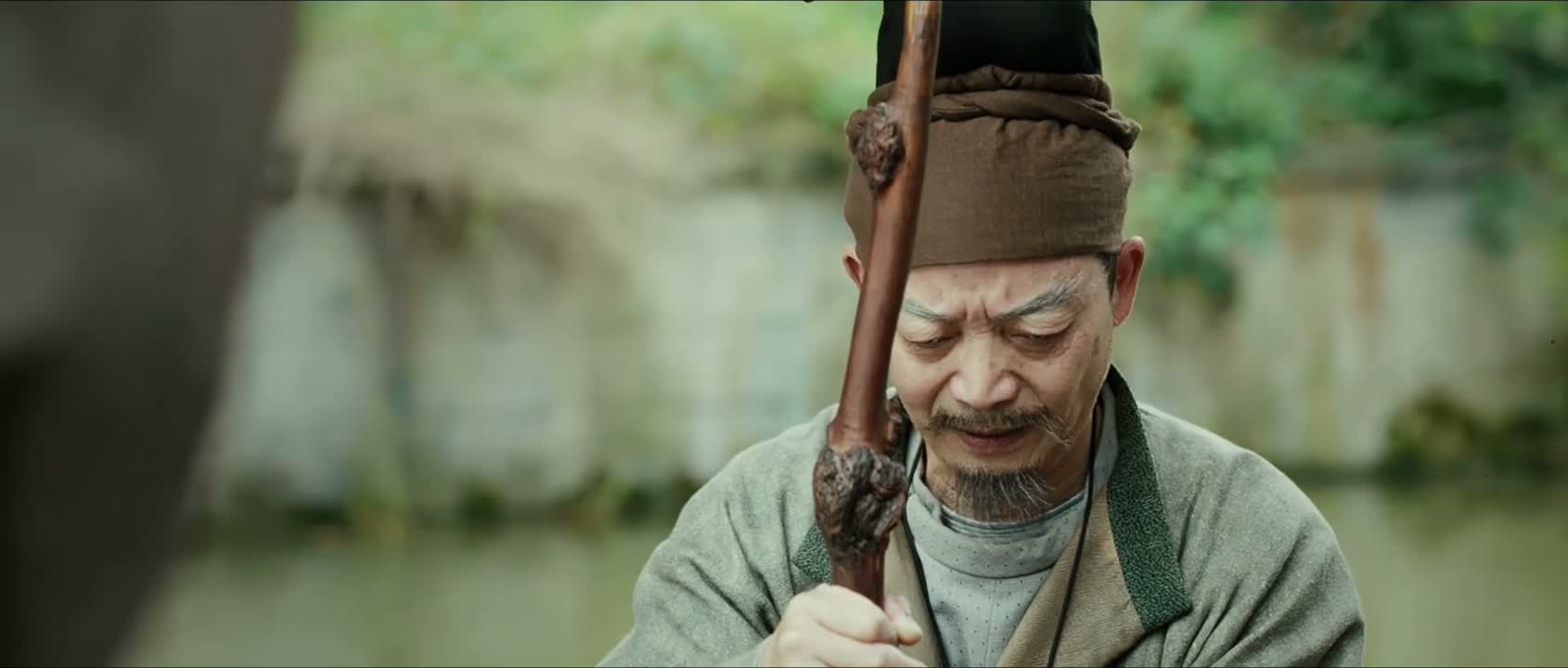 好歹捡了条命下来