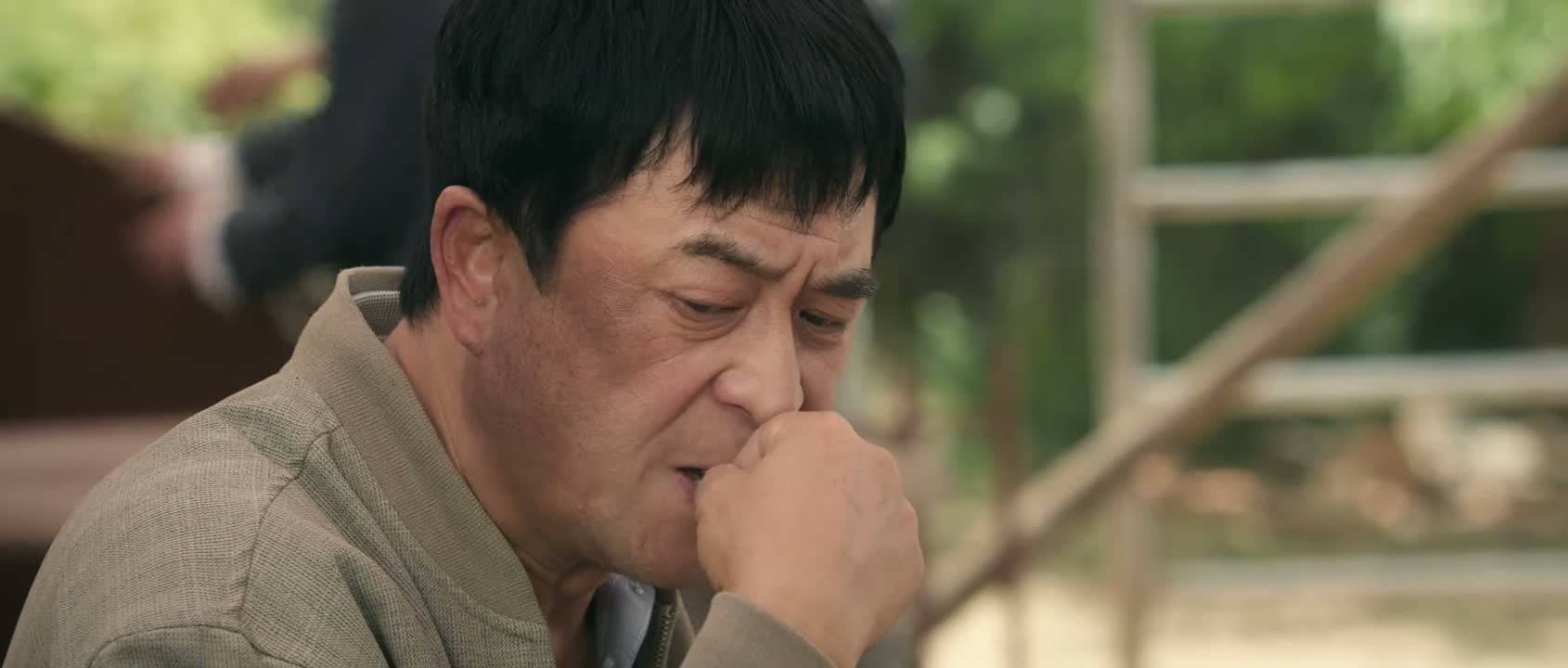死要面子活受罪呢嘛