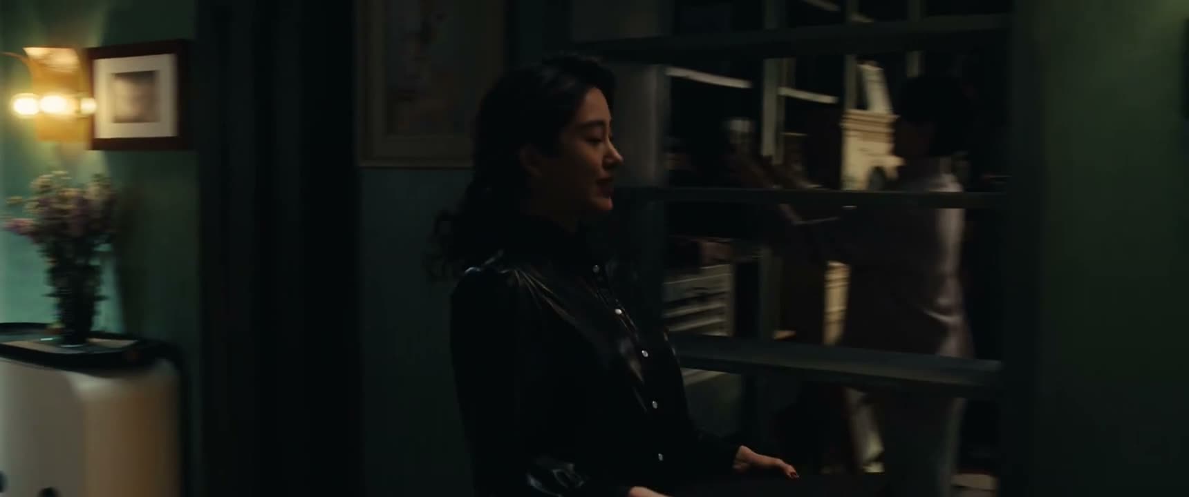 不然咱们三个 连个下脚的地方都没有
