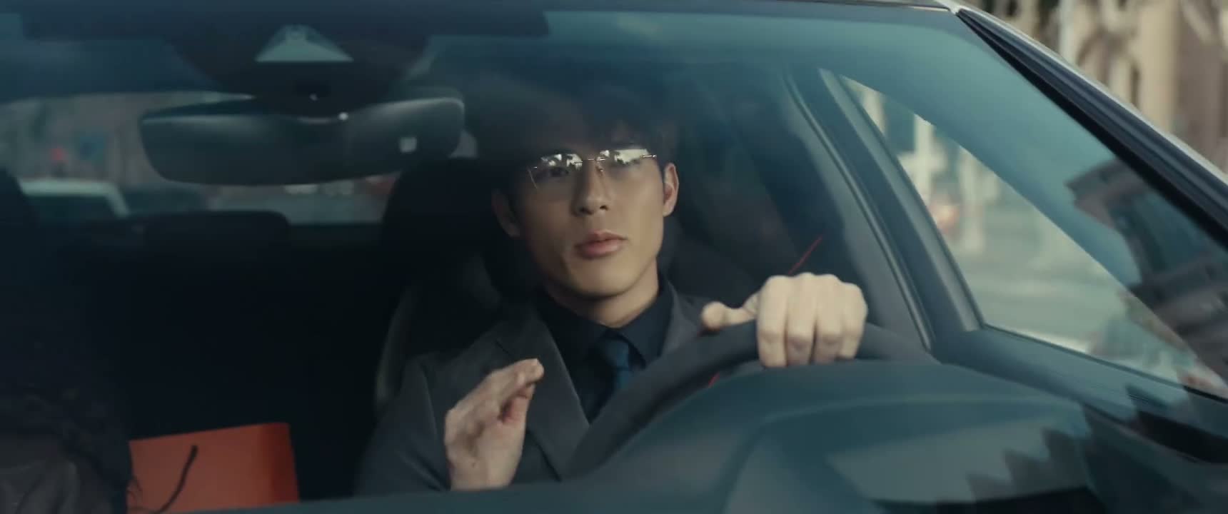 一步一步慢慢地往上爬