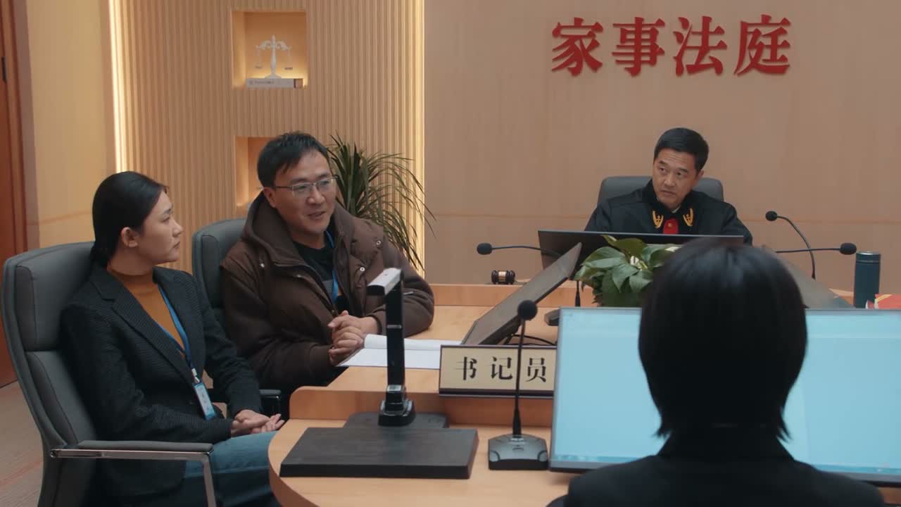 说那个 老大混得好