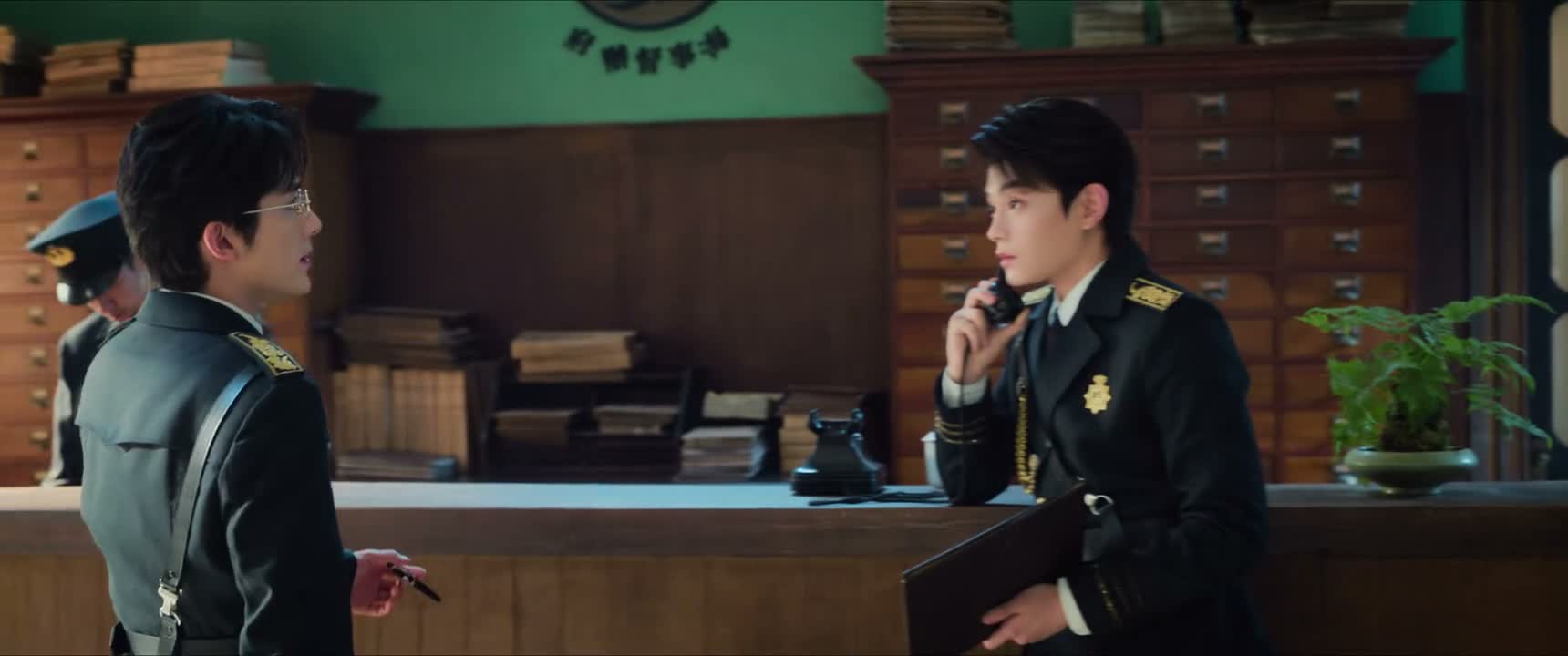虾仔 你又把我烟藏哪儿了