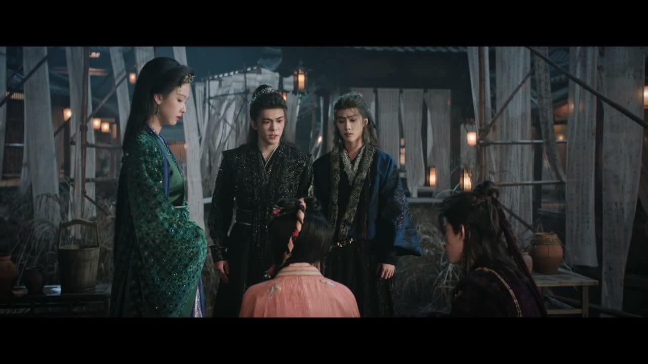 为何黑衣人会如此大动干戈呢?
