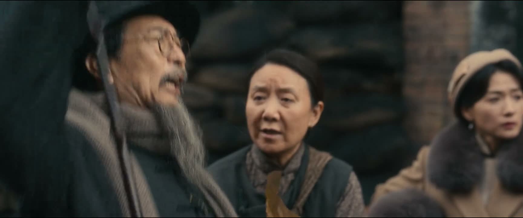 抗议 先吃点东西吧 太爷