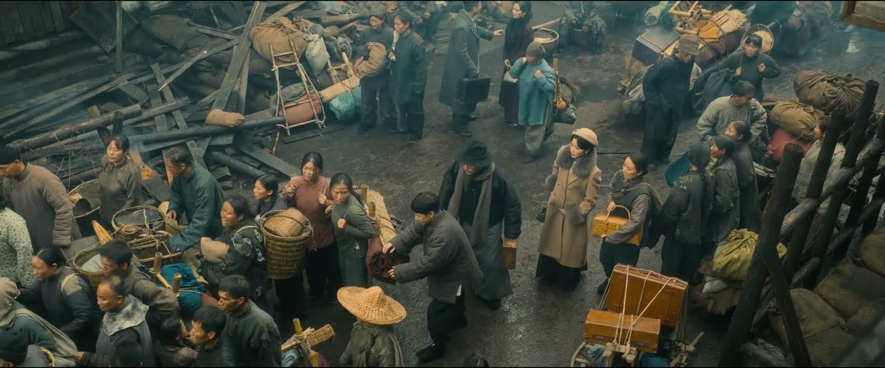 劳驾 借过一下 借过一下 谢谢 谢谢