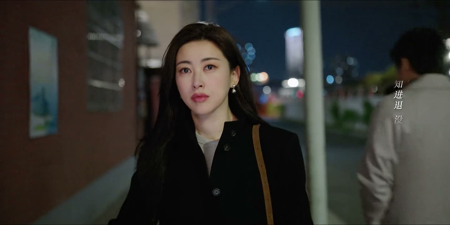 我很想落荒而逃