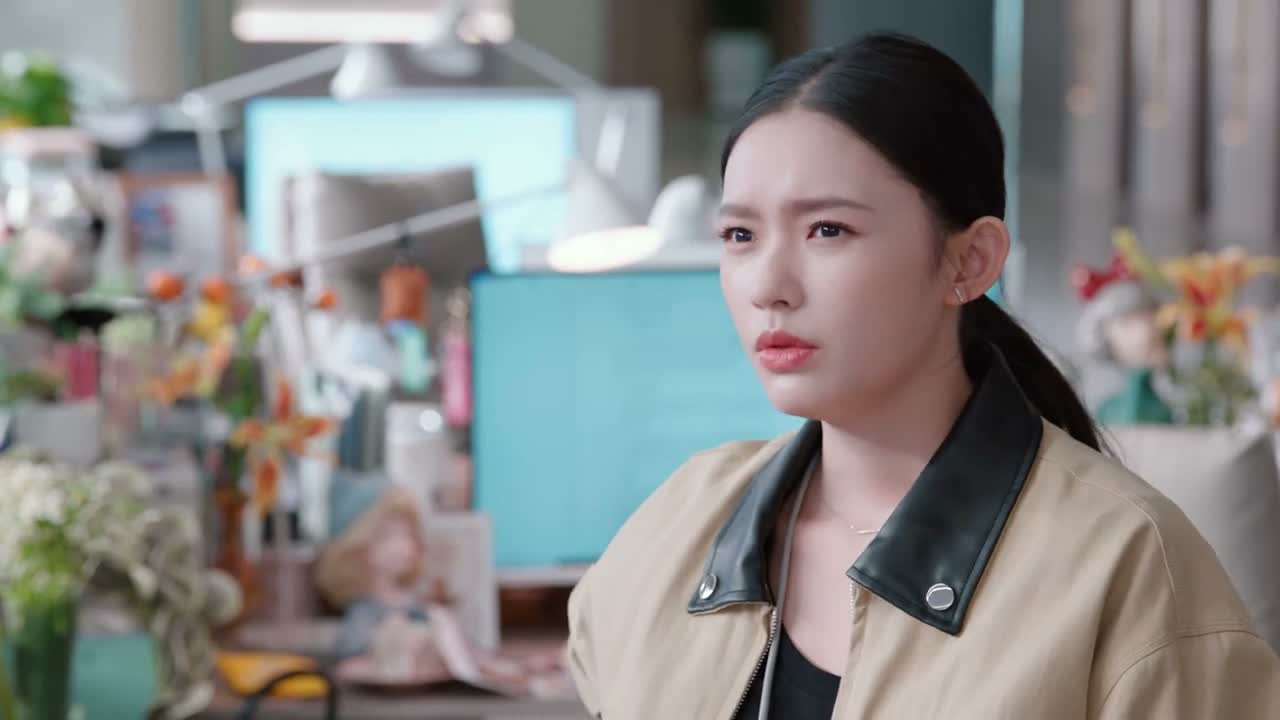 不能吧 我们都没有说 他上哪儿知道啊