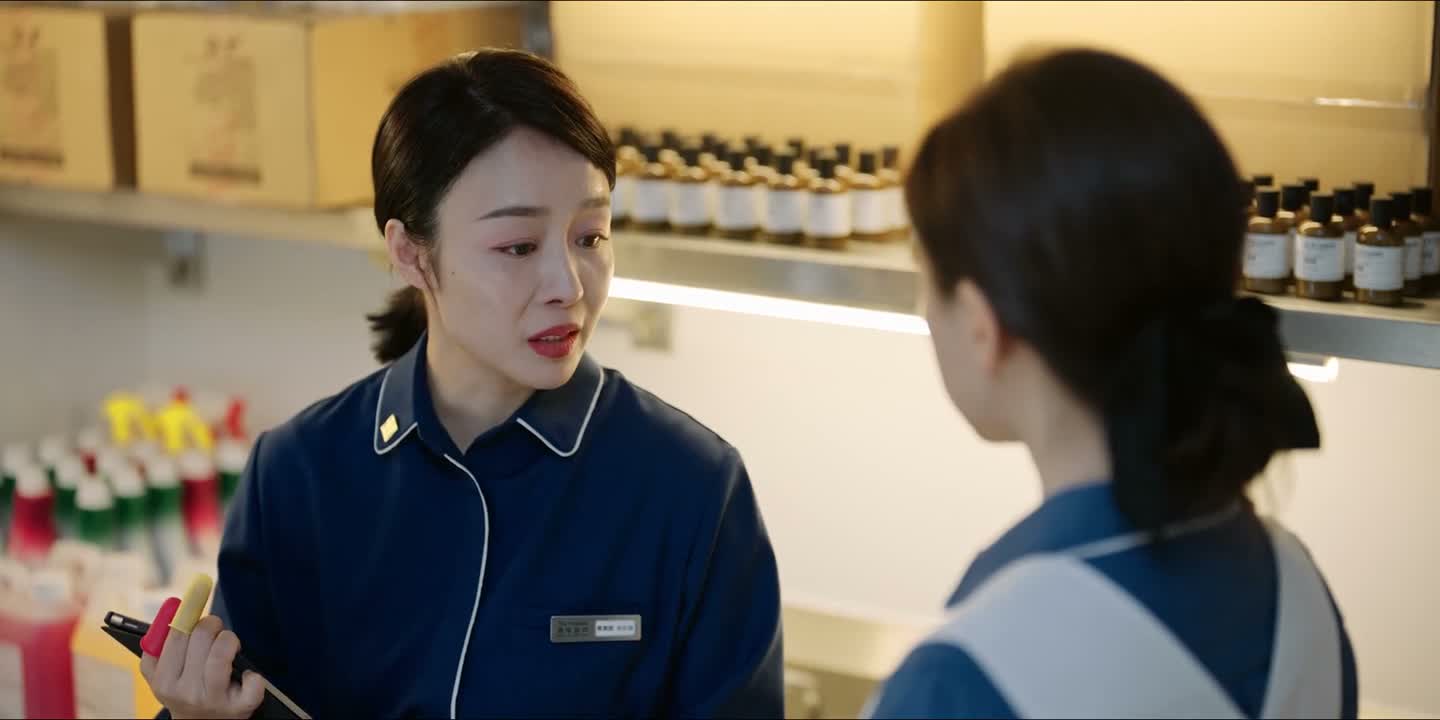 是不是当着你的面挑三拣四