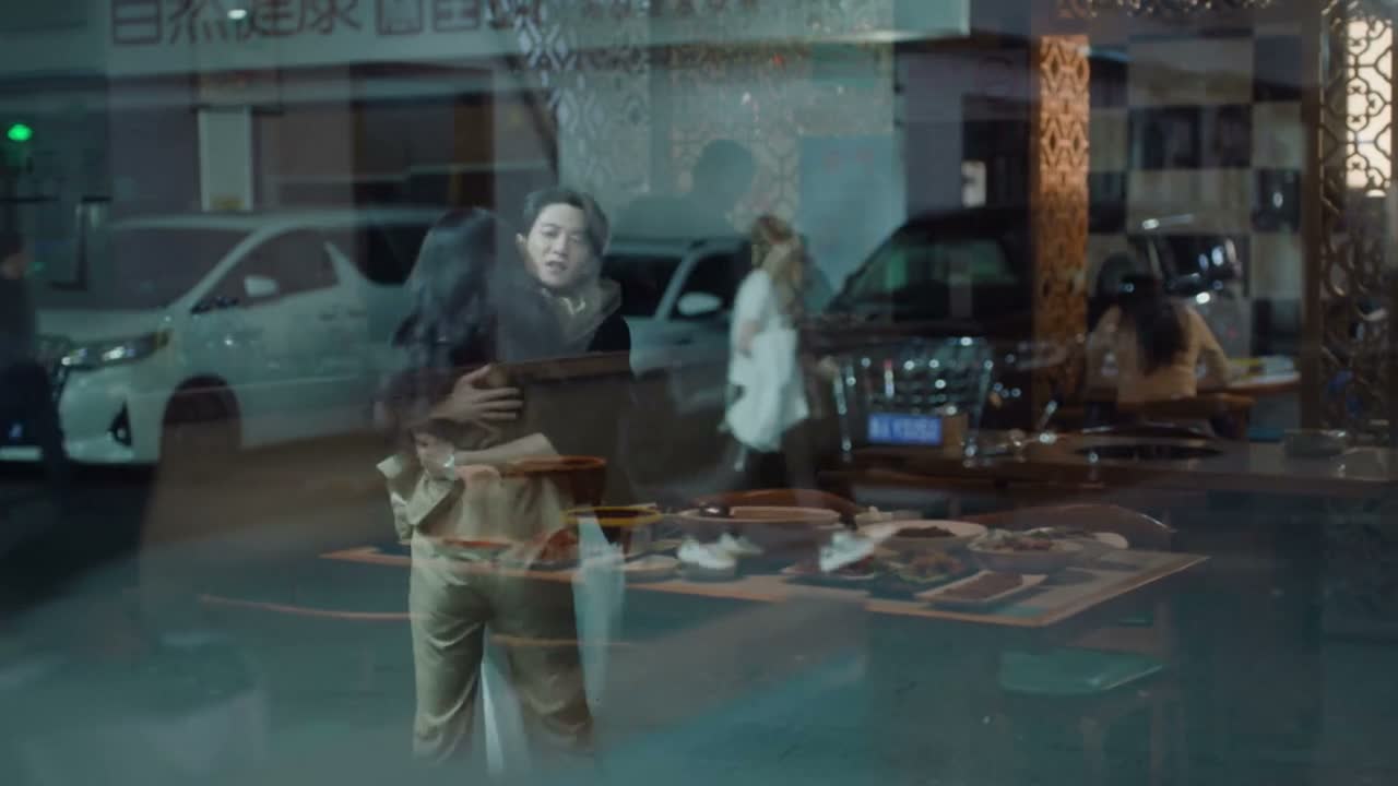 等你半天了 菜都上齐了
