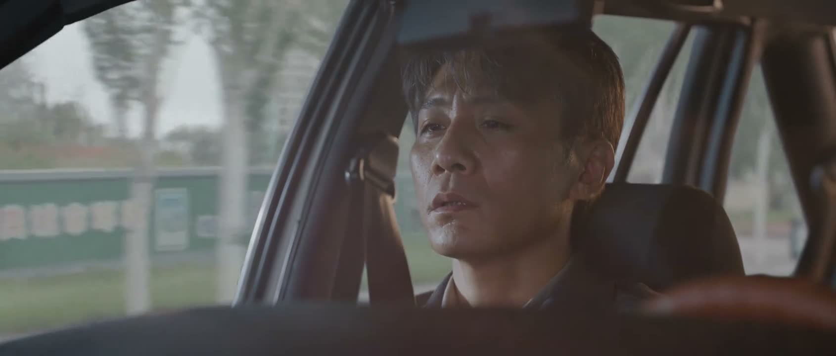 到底谁是他的父亲
