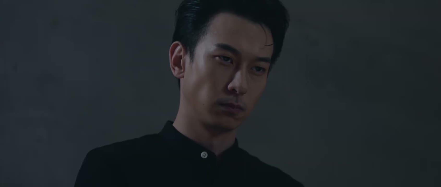 还是我教你玩的枪的呢