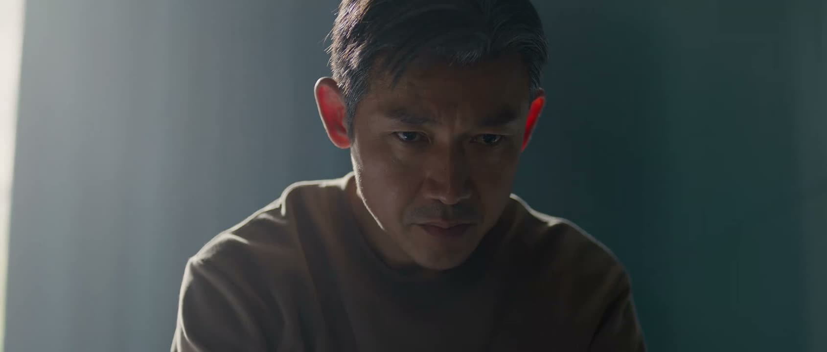我不管你心里有什么过不去的事