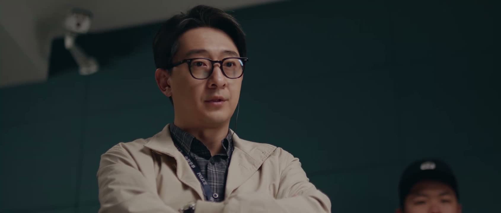 现在可以好好配合我们调查