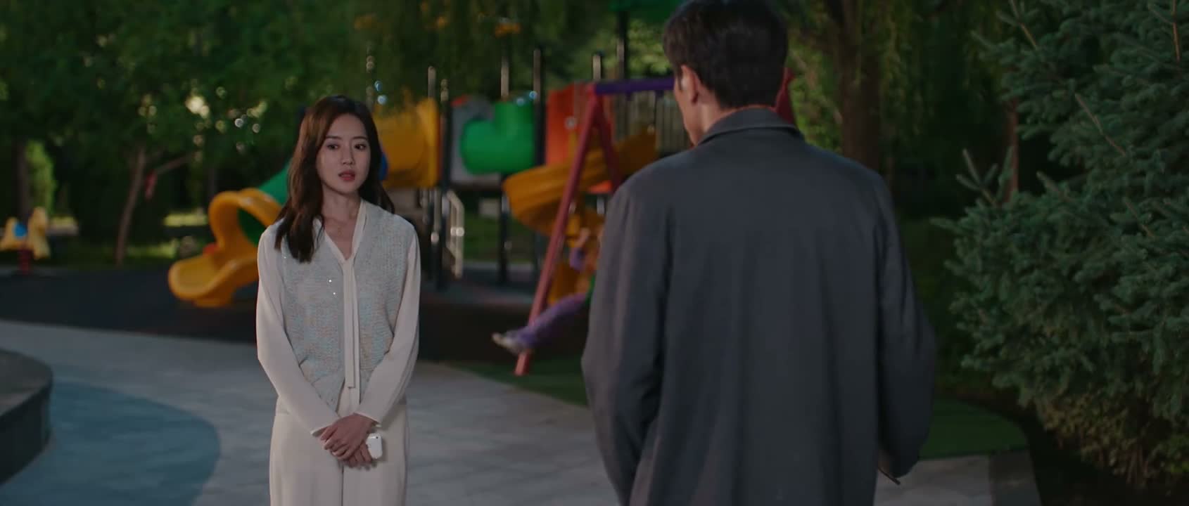 要不您就在这儿说吧