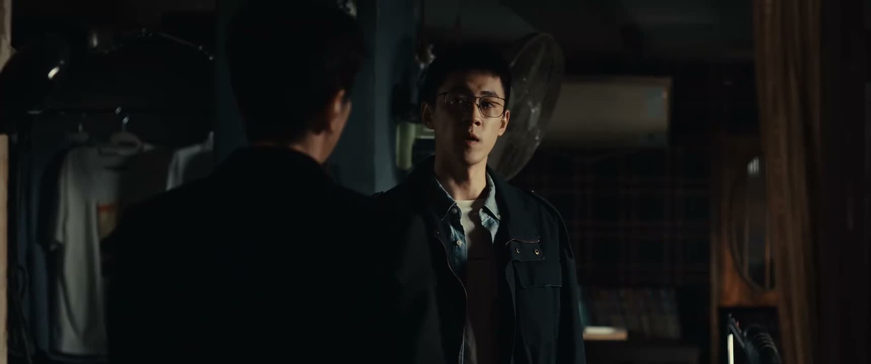你怎么还没走 废话 你不结束那一单我怎么走啊