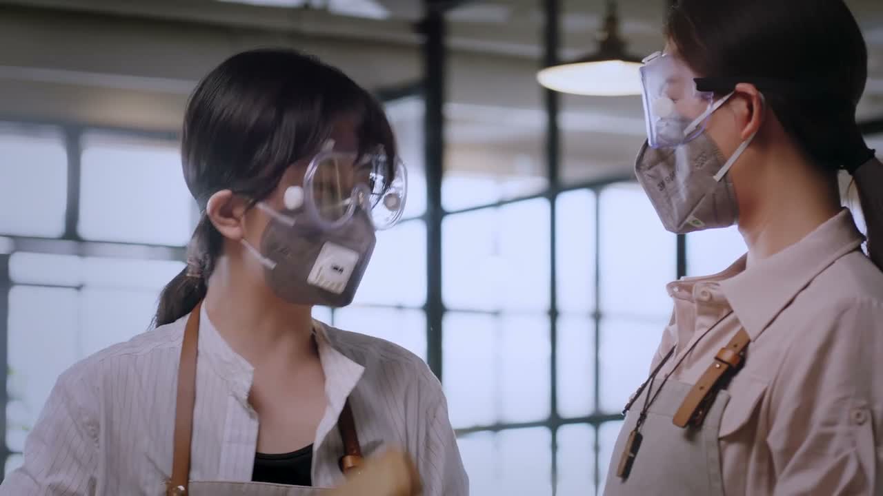 要不是为了你 我早让他走了