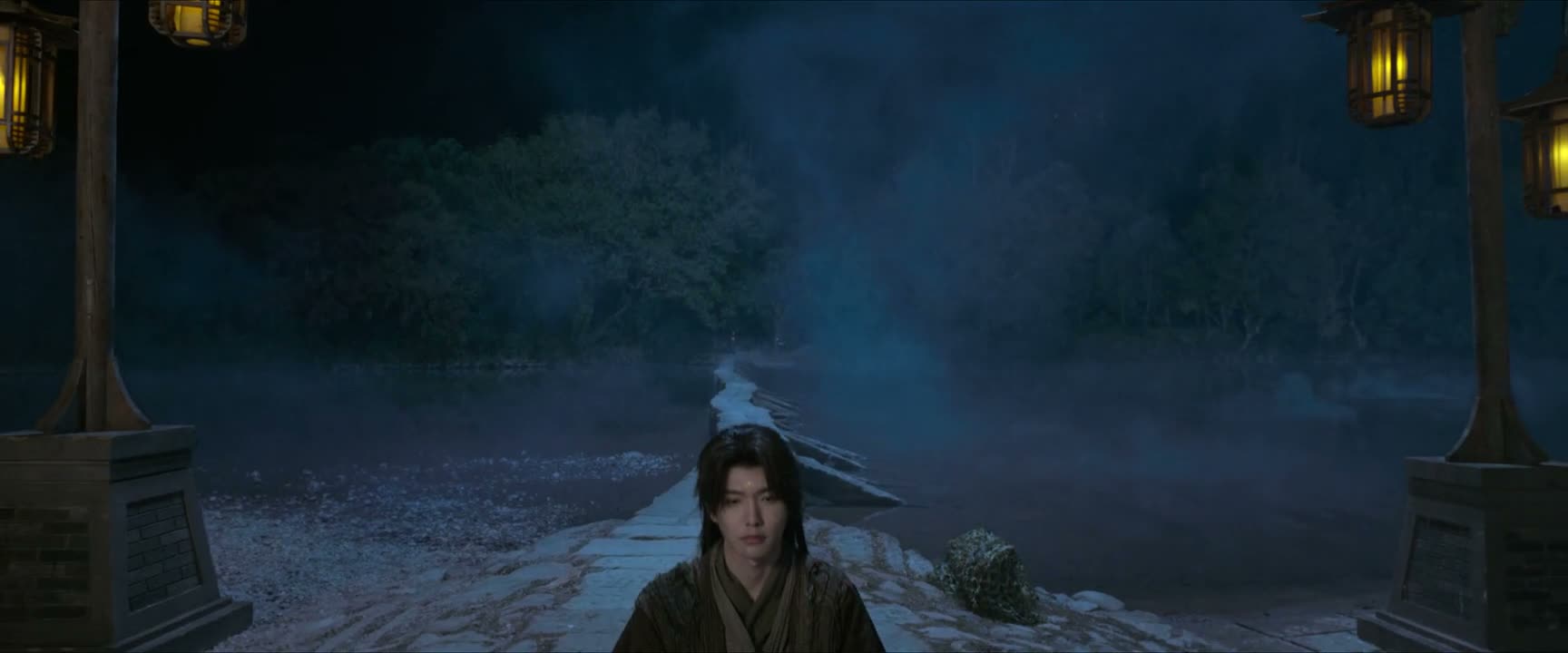 我在山下枯坐三个月