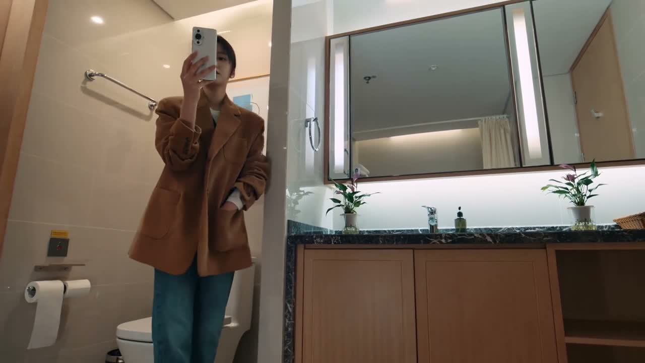 行了行了 少说两句啊