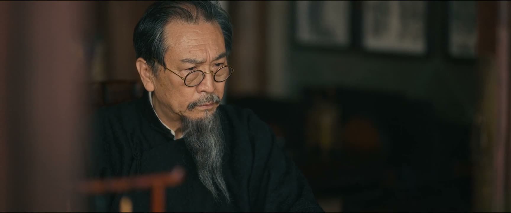 明明白白 要不然那评书里怎么说来着