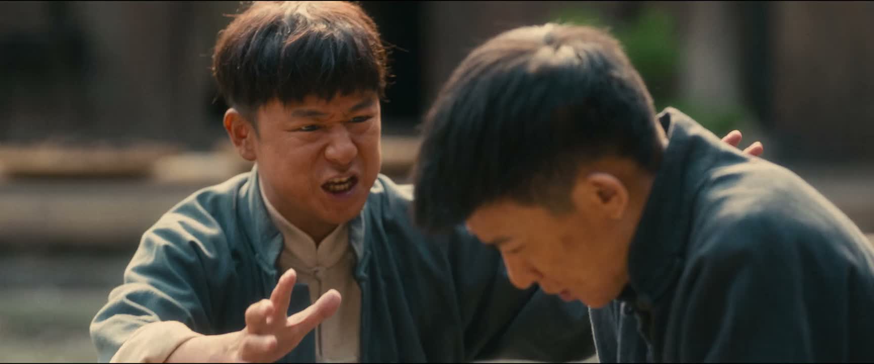 像门板一样拍过来