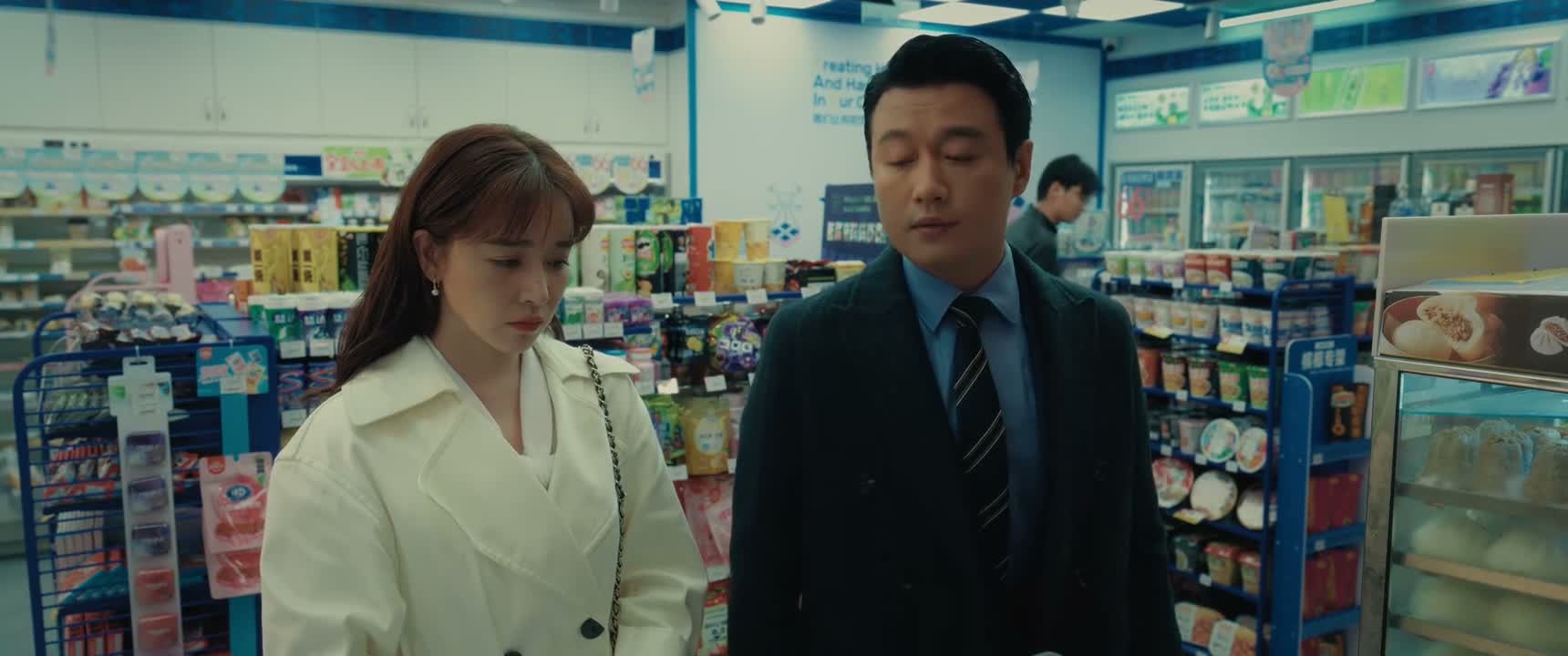 我们高级合伙人 刚刚通了个电话会议