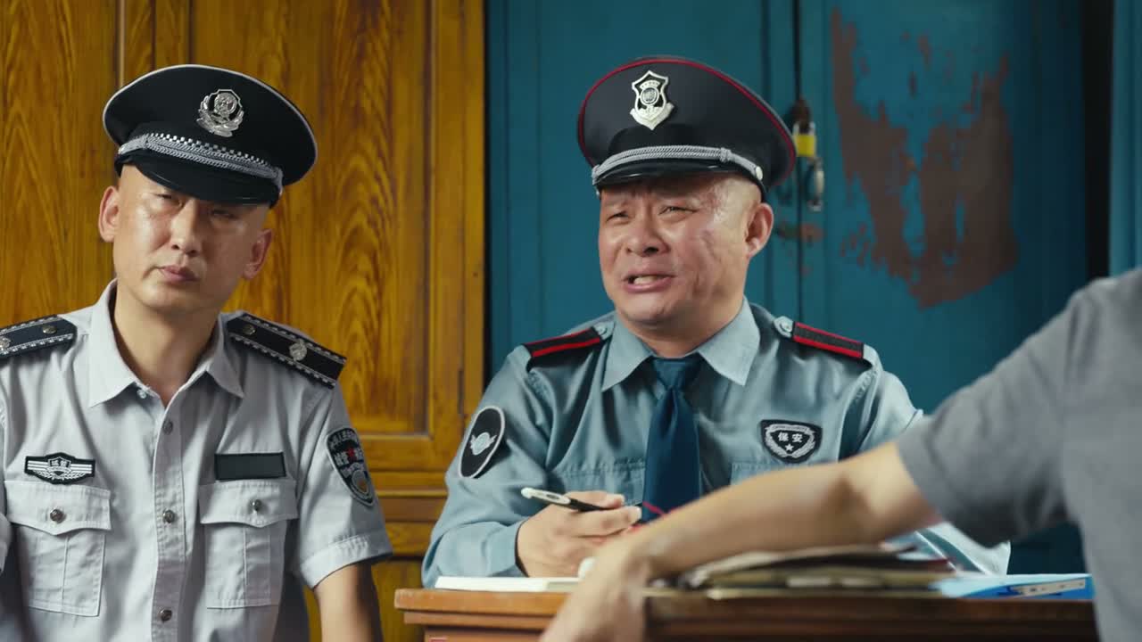 怎么这么爱起哄呢