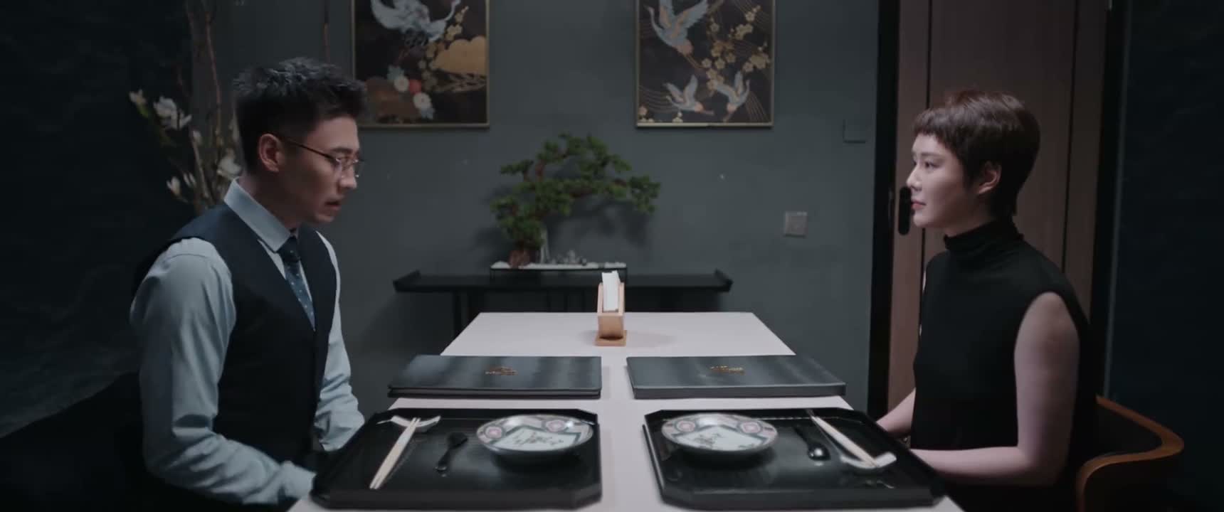 你先看看菜单 点个菜